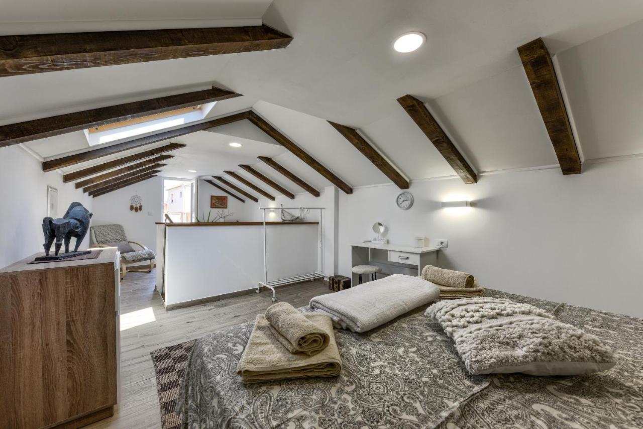 Apartment Yula Zadar Eksteriør bilde
