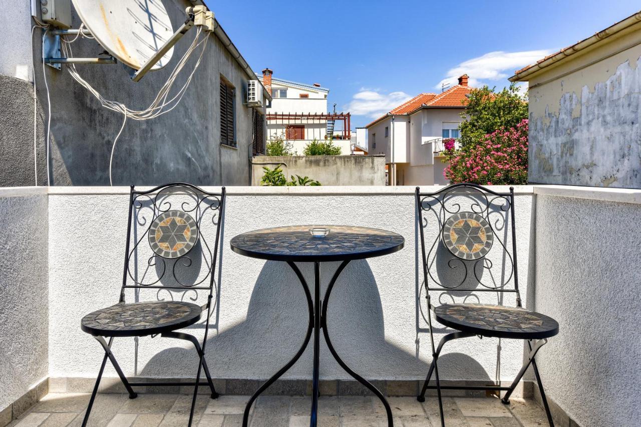 Apartment Yula Zadar Eksteriør bilde
