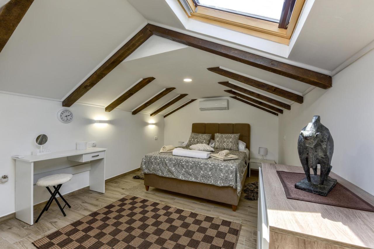 Apartment Yula Zadar Eksteriør bilde