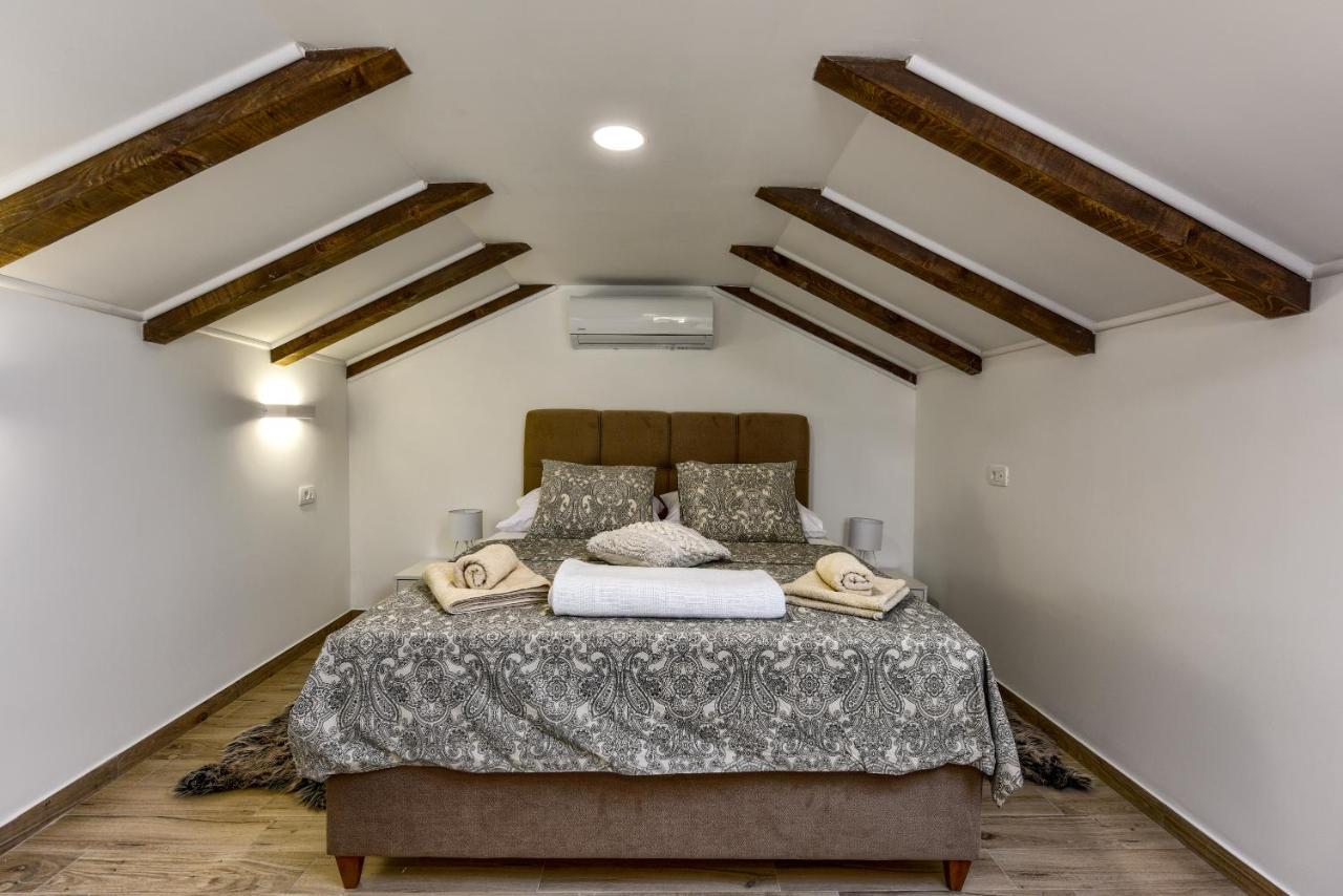 Apartment Yula Zadar Eksteriør bilde