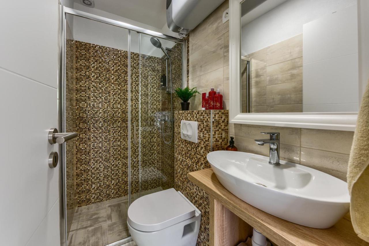Apartment Yula Zadar Eksteriør bilde